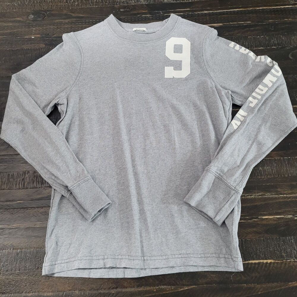 Abercrombie & Fitch Kids Gray Long Sleeve T-Shirt Boys Large NY #9 Graphic